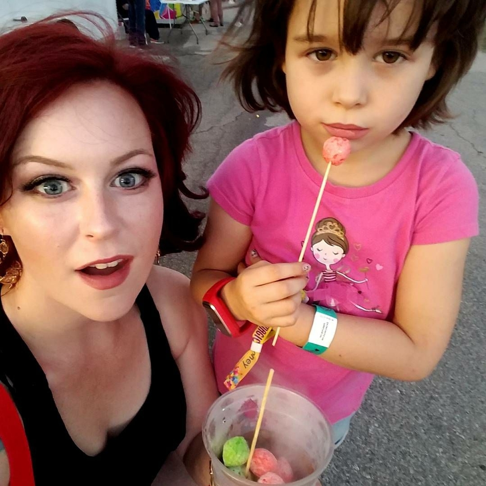 Meet your Posher, Nicole